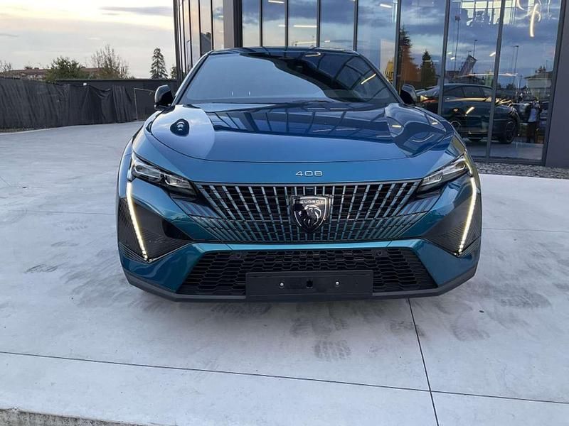 Nuova Peugeot 408 GT 136 CV (100 kW) 2025 Blu/azzurro Berlina