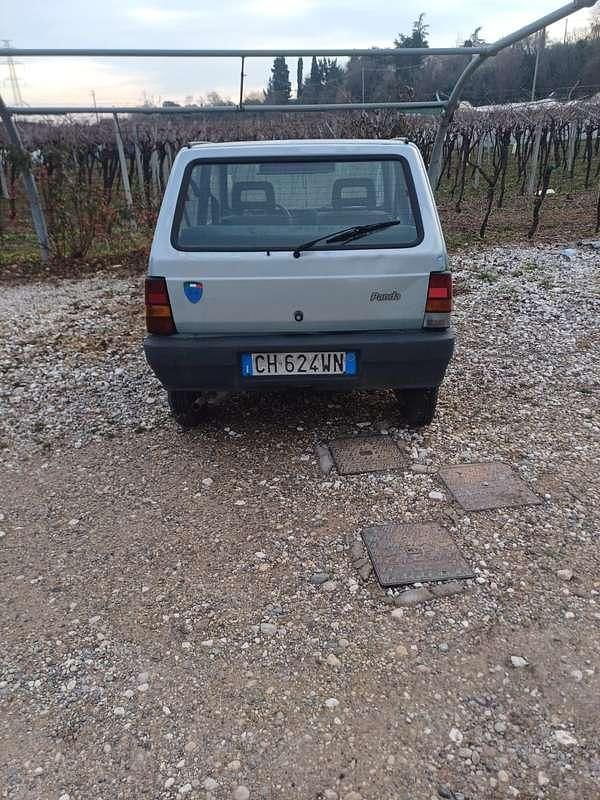 Usata Fiat Panda Young 54 CV (39 kW) 2003 Blu/azzurro Utilitaria