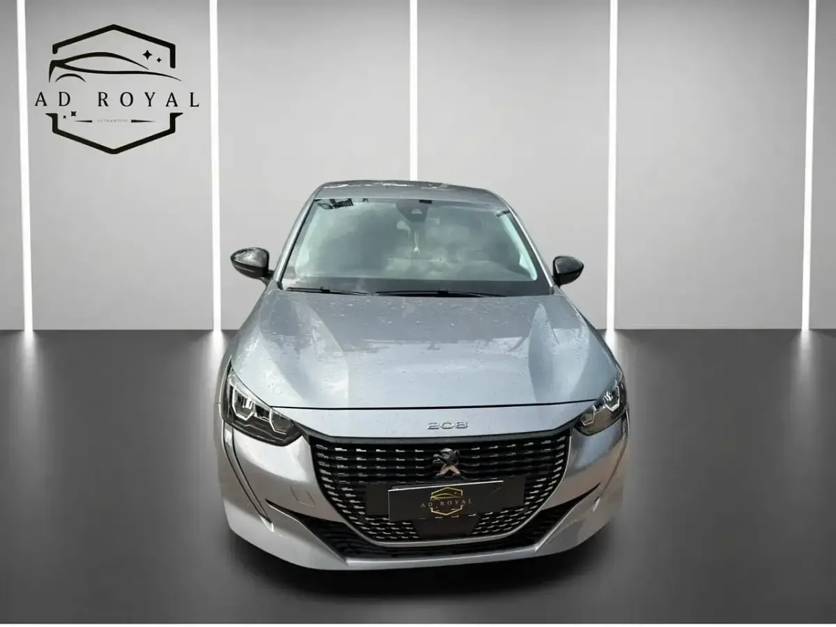Usata Peugeot 208 Allure 102 CV (75 kW) 2022 Argento Utilitaria