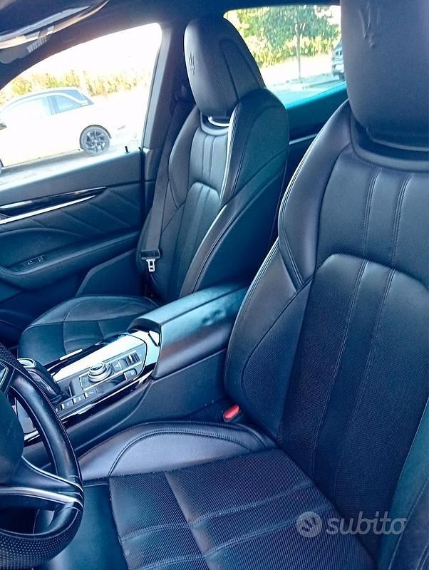 Usata Maserati Levante 250 CV (183 kW) 2020 Nero SUV