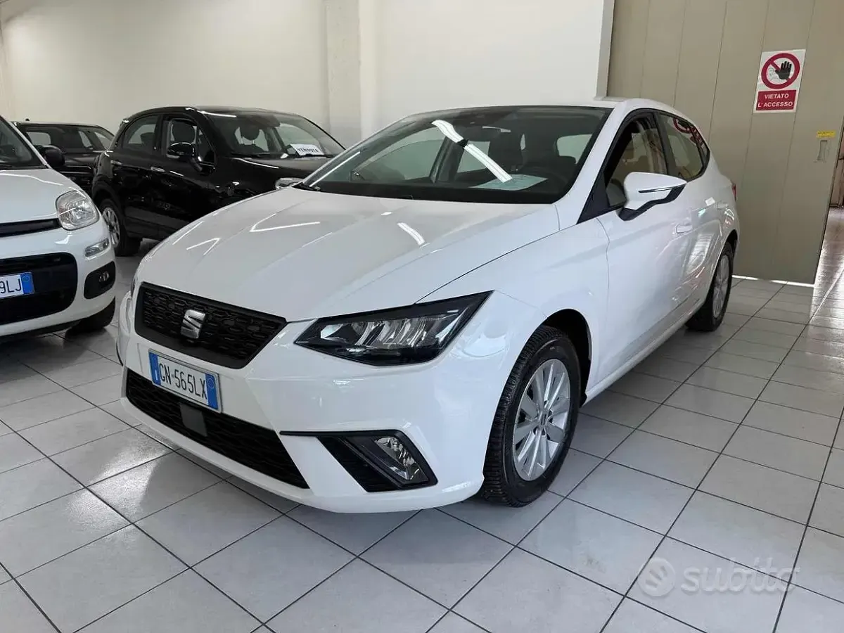 Usata Seat Ibiza Style 90 CV (66 kW) 2023 Utilitaria