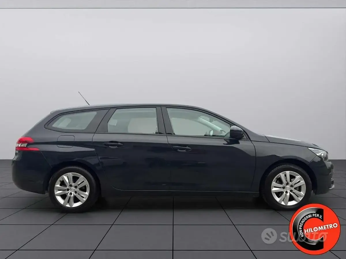 Occasion Peugeot 308 131 ch (96 kW) 2019 Gris Break