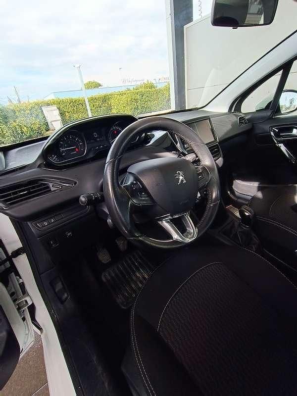 Usata Peugeot 208 Active 82 CV (60 kW) 2017 Utilitaria