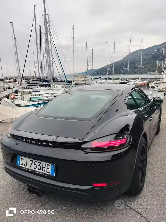 Usata Porsche 718 Cayman 300 CV (220 kW) 2019 Nero Coupé