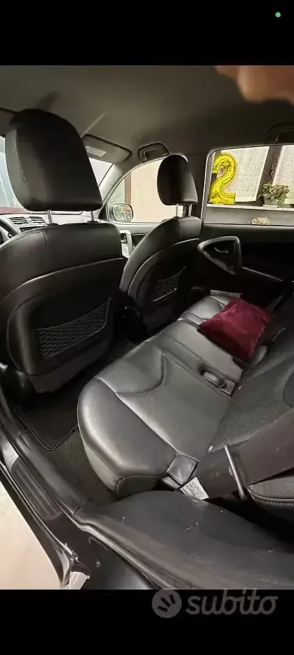 Usata Toyota RAV4 150 CV (110 kW) 2009 Grigio SUV