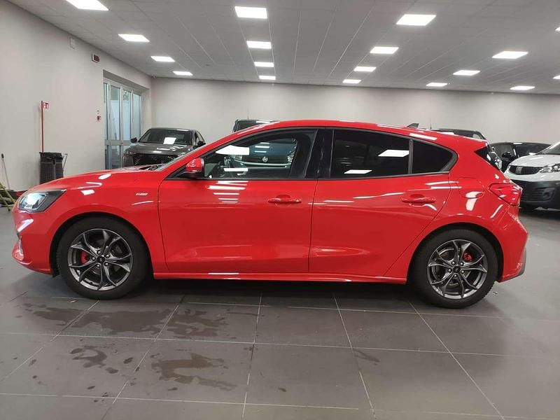 Usata Ford Focus ST-Line 120 CV (88 kW) 2021 Rosso Berlina