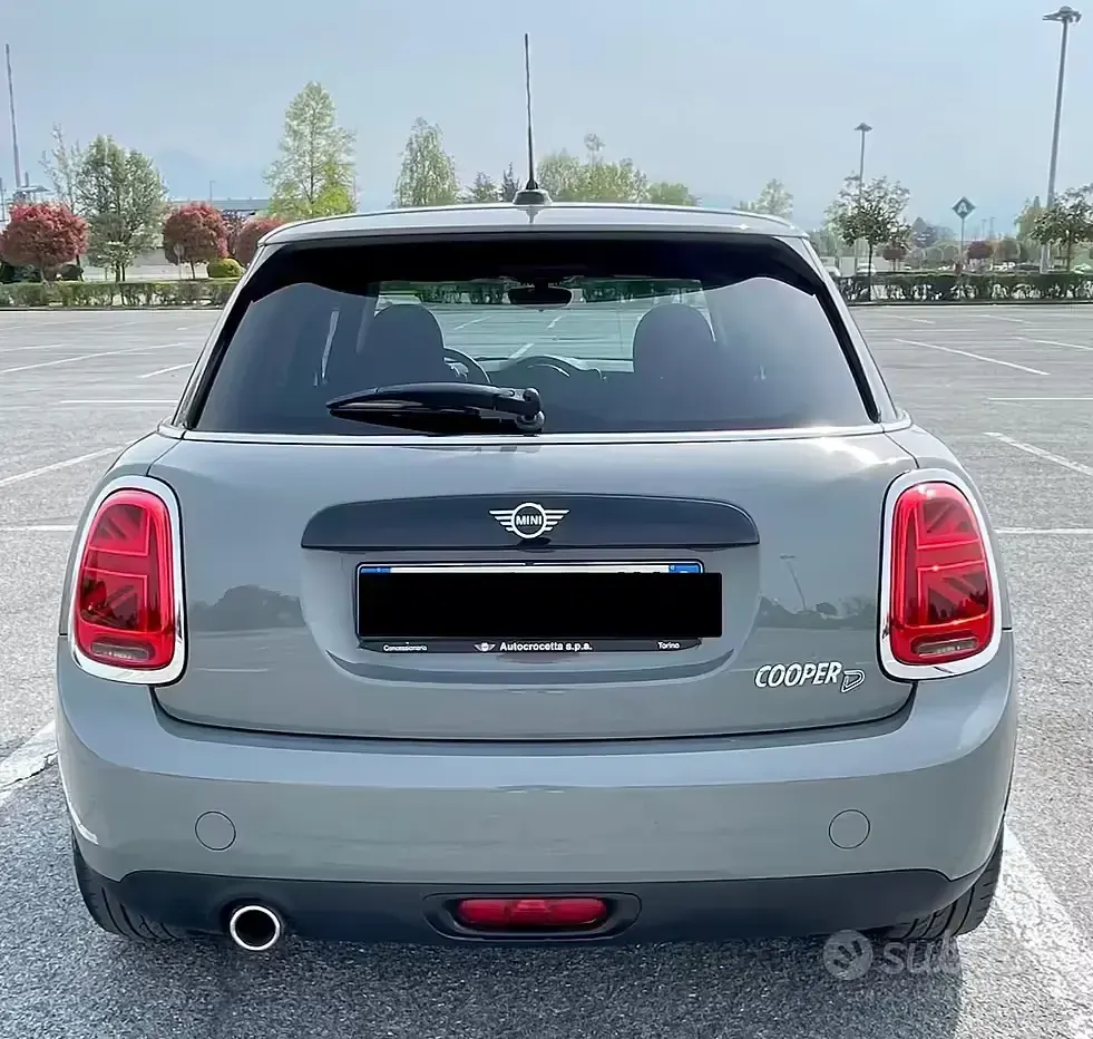 Usata Mini Cooper 136 CV (100 kW) 2018 Grigio Utilitaria