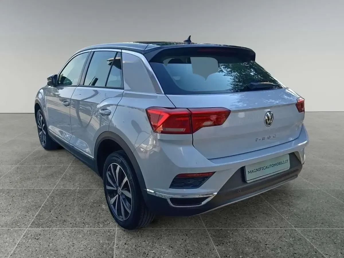 Usata VW T-Roc Advance 116 CV (85 kW) 2020 Grigio SUV