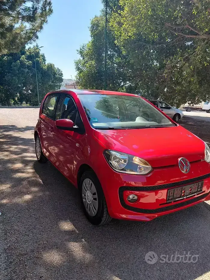 Usata VW up! Move 60 CV (44 kW) 2013 Rosso Utilitaria