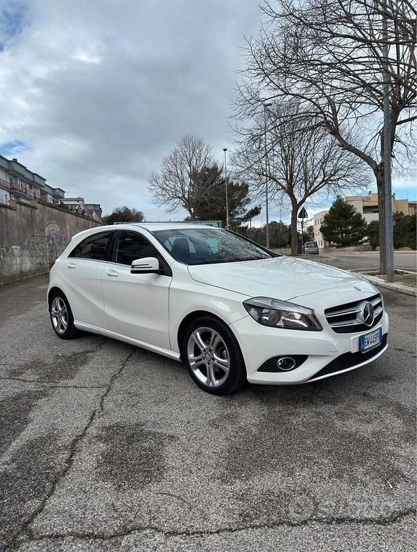 Usata Mercedes A180 Executive 110 CV (80 kW) 2014 Bianco Berlina