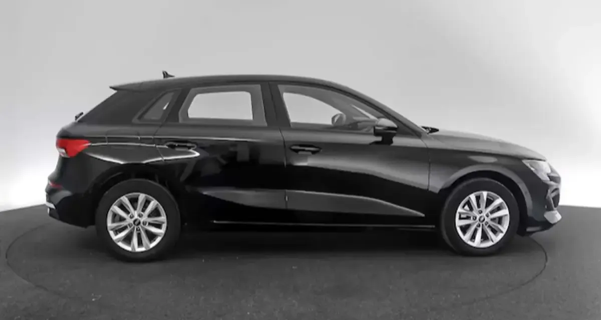 Usata Audi A3 Ambiente 116 CV (85 kW) 2025 Nero Berlina