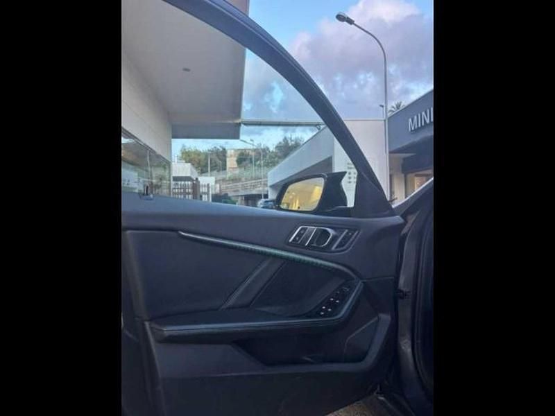 Usata BMW 120 Efficient Dynamics 190 CV (139 kW) 2019 Nero Utilitaria