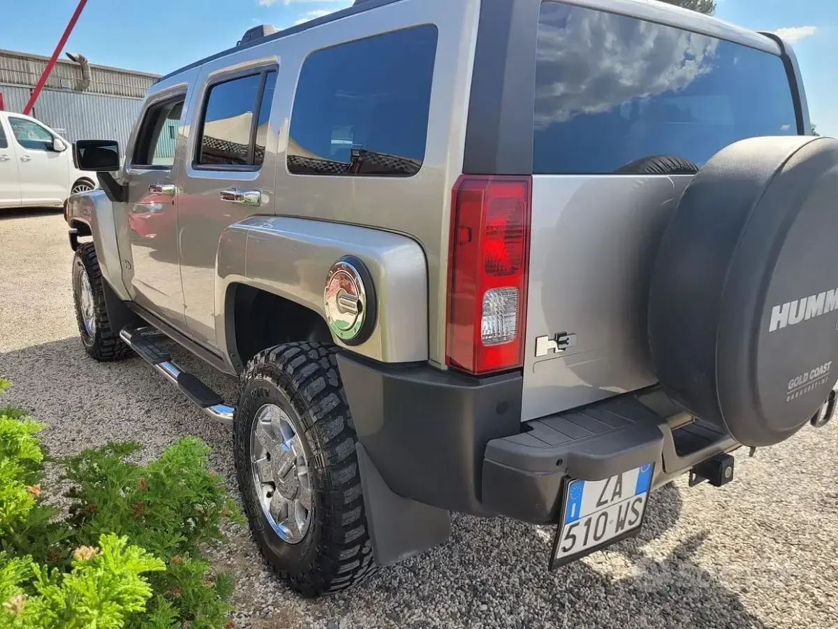 Usata Hummer H3 223 CV (164 kW) 2005 Grigio SUV