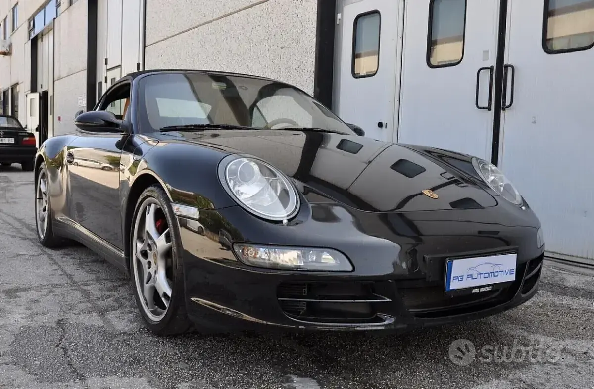 Usata Porsche 911 Carrera 4S Cabriolet 355 CV (261 kW) 2007 Other Cabrio