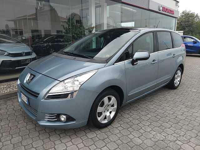Usata Peugeot 5008 156 CV (114 kW) 2010 Blu Monovolume