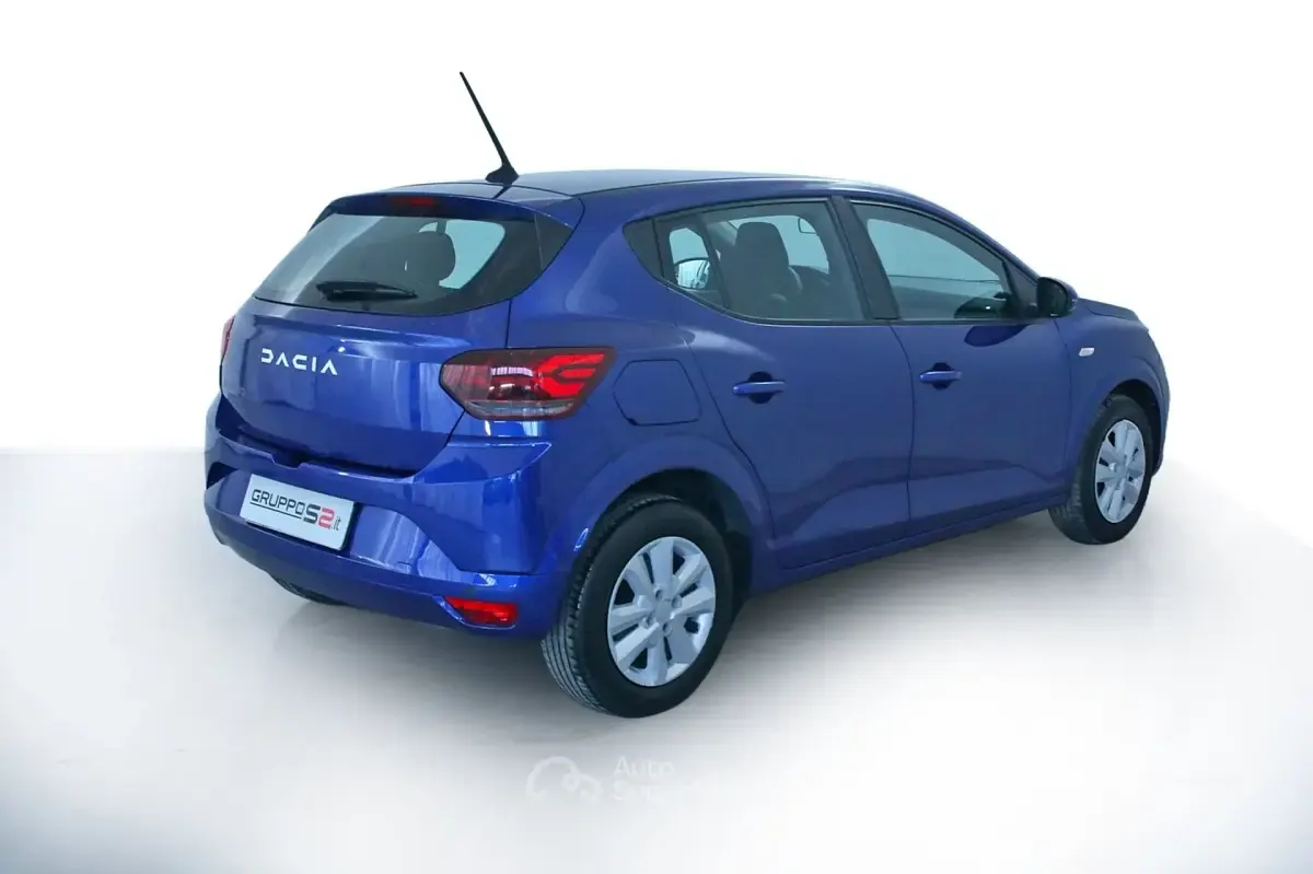 Usata Dacia Sandero Expression 91 CV (66 kW) 2023 Blu/azzurro Utilitaria