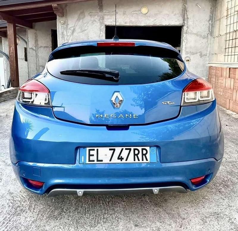 Usata Renault Mégane GT Line GT-Line 131 CV (96 kW) 2012 Coupé