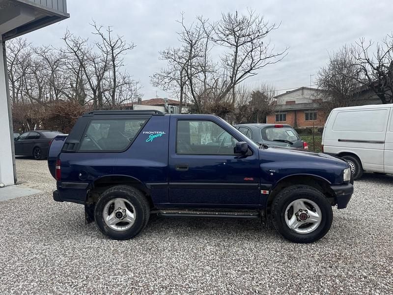 Usata Opel Frontera Sport 116 CV (85 kW) 1997 Blu SUV