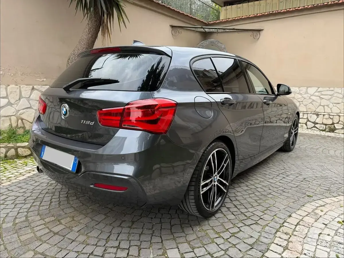 Usata BMW 118 M Sport 150 CV (110 kW) 2019 Grigio Utilitaria