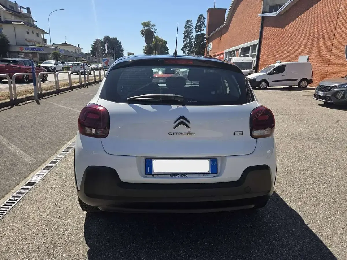 Usata Citroën C3 PureTech 83 CV (61 kW) 2022 Bianco Utilitaria