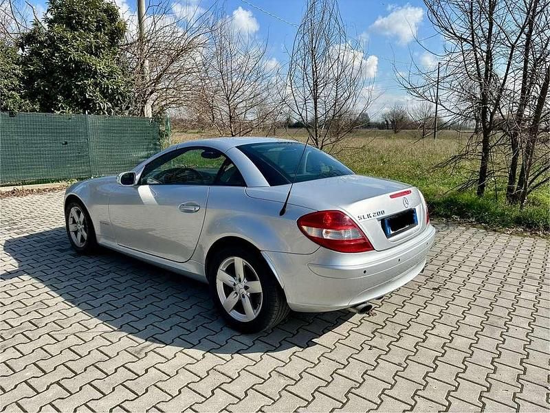 Usata Mercedes SLK200 163 CV (119 kW) 2005 Cabrio