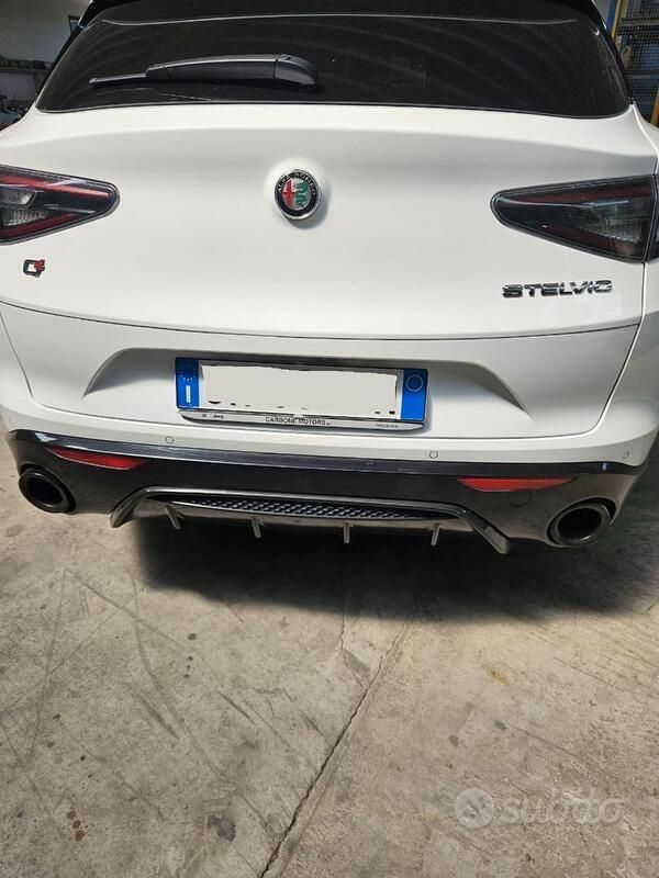 Usata Alfa Romeo Stelvio 210 CV (154 kW) 2023 Bianco SUV