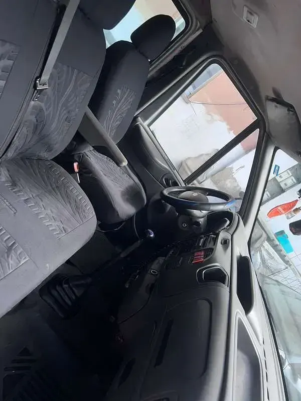 Begagnad Ford Transit 120 HK (88 kW) 2003 Grå Kombi