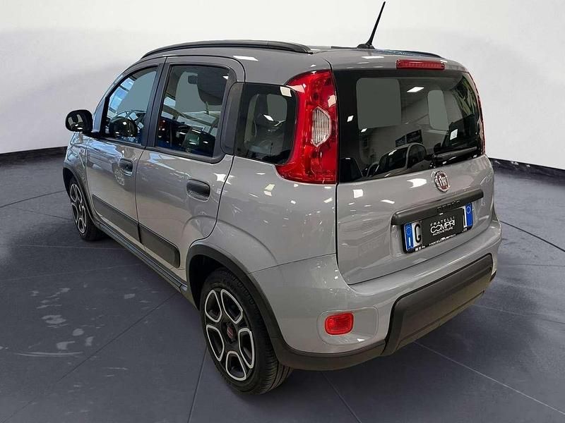 Usata Fiat Panda City Life 69 CV (50 kW) 2021 Grigio moda Utilitaria