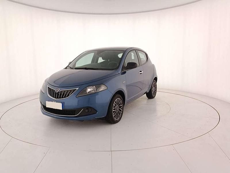Blu Usata 2024 Lancia Ypsilon S Due volumi | 13.700 € (Buon prezzo) - Immagine 1/4