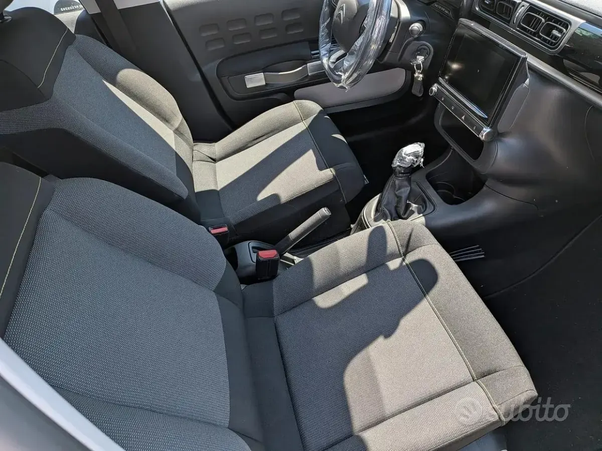Usata Citroën C3 PureTech 83 CV (61 kW) 2021 Bianco Utilitaria