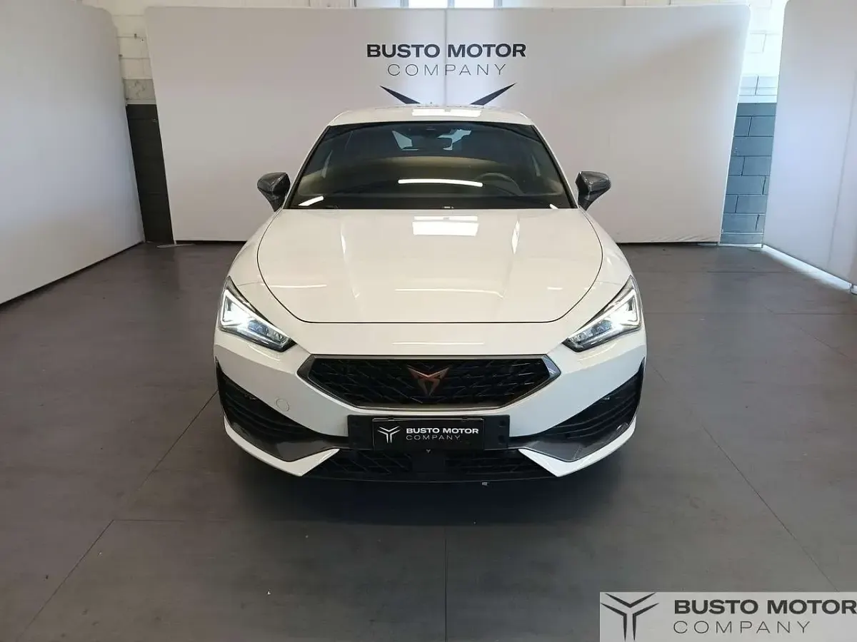 Usata Cupra Leon 150 CV (110 kW) 2023 Bianco Berlina