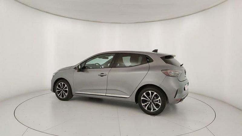 Usata Renault Clio Techno 91 CV (66 kW) 2024 Grigio Utilitaria
