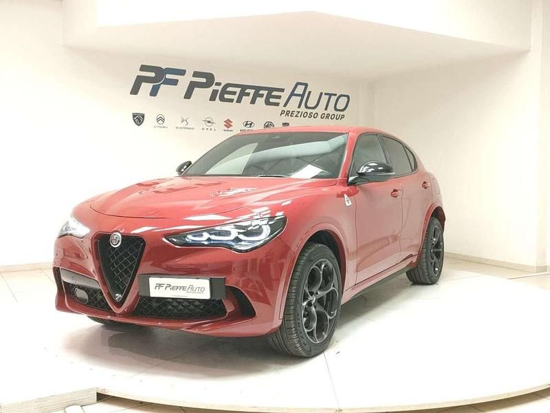 Rosso alfa Usata 2023 Alfa Romeo Stelvio Quadrifoglio SUV | 75.900 € (Cara) - Immagine 1/4
