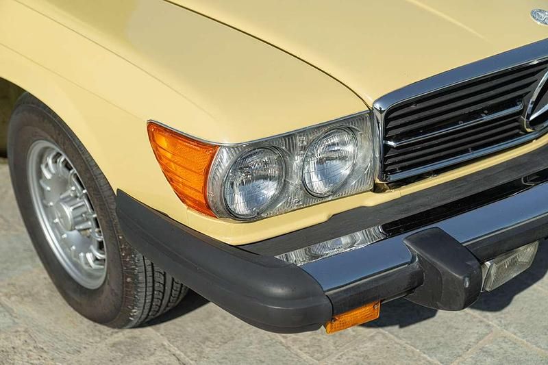 Usata Mercedes SL450 179 CV (131 kW) 1977 Giallo Cabrio