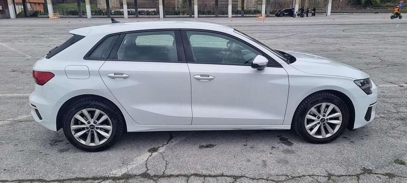 Usata Audi A3 Business 131 CV (96 kW) 2022 Bianco Berlina