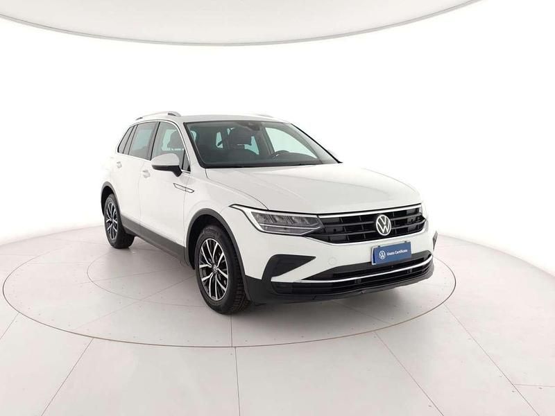 Usata VW Tiguan Life 150 CV (110 kW) 2021 Bianco SUV