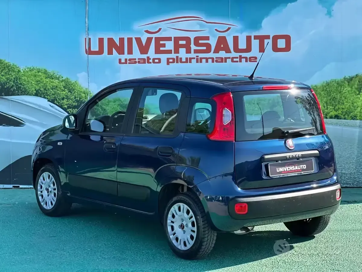 Usata Fiat Panda Easy 69 CV (50 kW) 2017 Blu Utilitaria