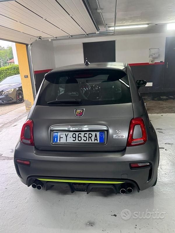 Usata Abarth 595 Pista 165 CV (121 kW) 2019 Grigio Utilitaria