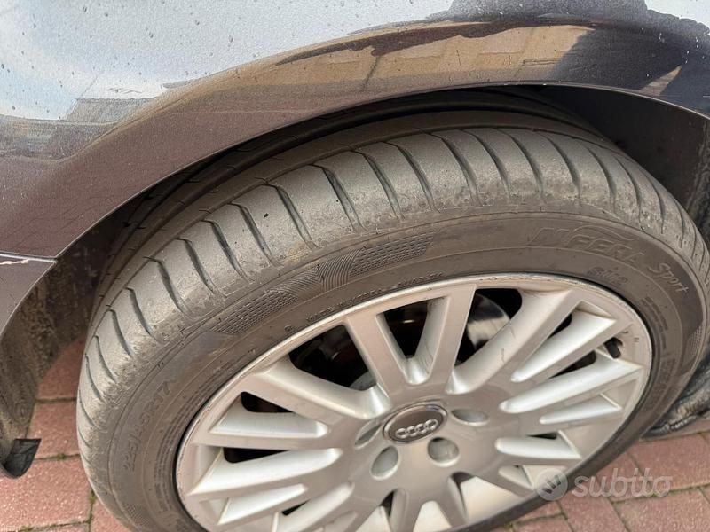 Usata Audi A3 2004 Marrone Utilitaria