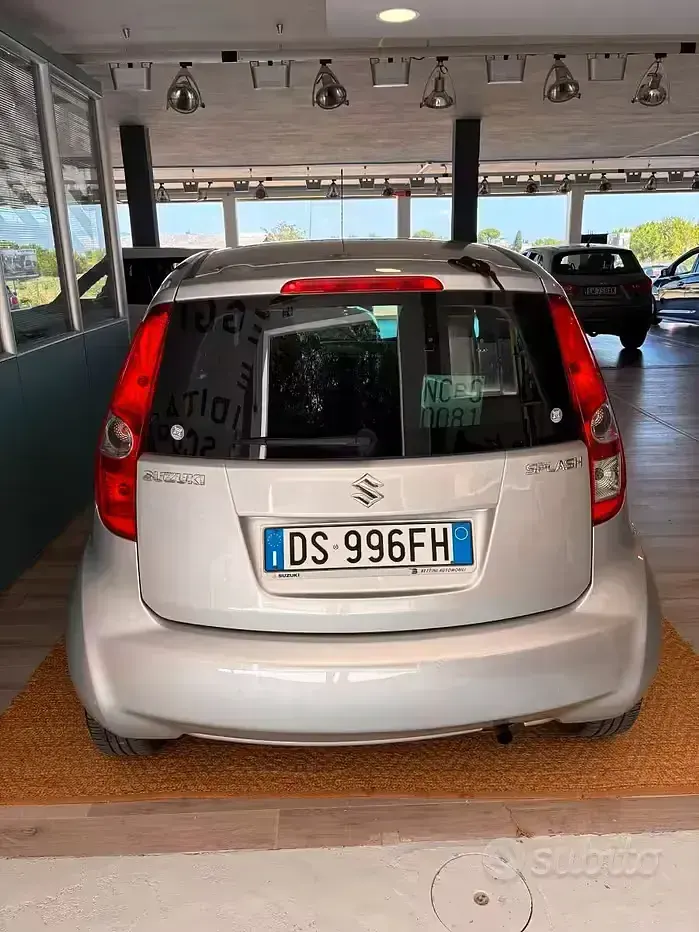 Usata Suzuki Splash 86 CV (63 kW) 2008 Grigio Utilitaria