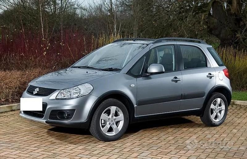 Usata Suzuki SX4 135 CV (99 kW) 2011 Blu Berlina