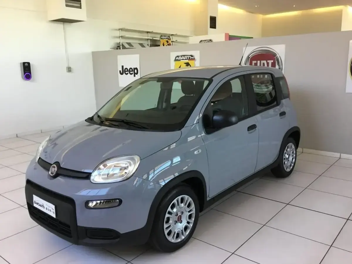 Usata Fiat Panda S 70 CV (51 kW) 2023 Grigio Utilitaria