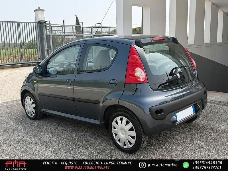 Usata Citroën C1 68 CV (50 kW) 2008 Grigio Utilitaria