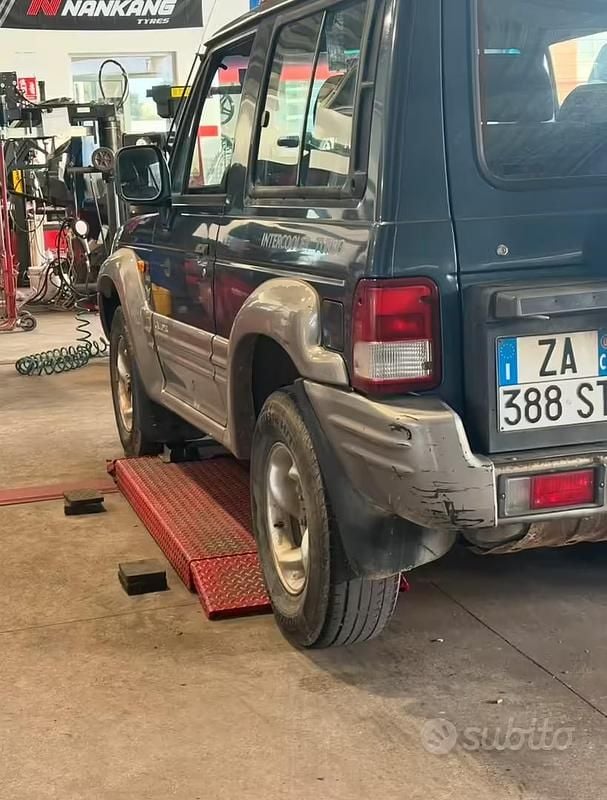 Usata Hyundai Galloper 100 CV (73 kW) 2000 Blu SUV