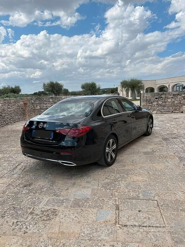 Nero Usata 2023 Mercedes C200 Berlina | 35.000 € (Ottimo prezzo) - Immagine 1/4