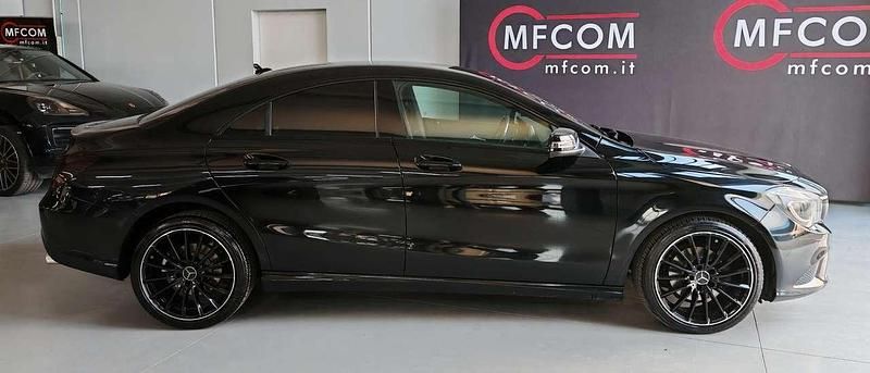 Usata Mercedes CLA220 170 CV (125 kW) 2015 Nero Berlina