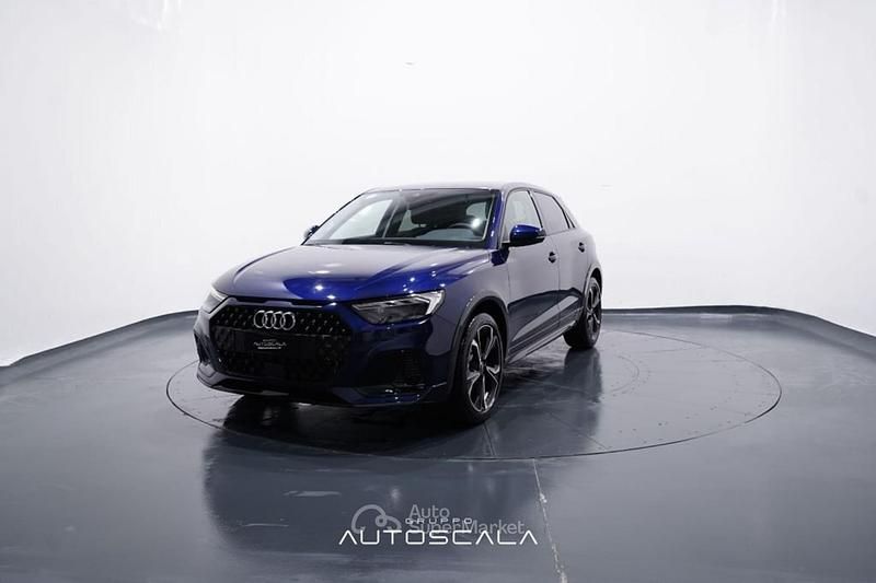 Nuova Audi A1 Design 116 CV (85 kW) 2026 Blu Berlina