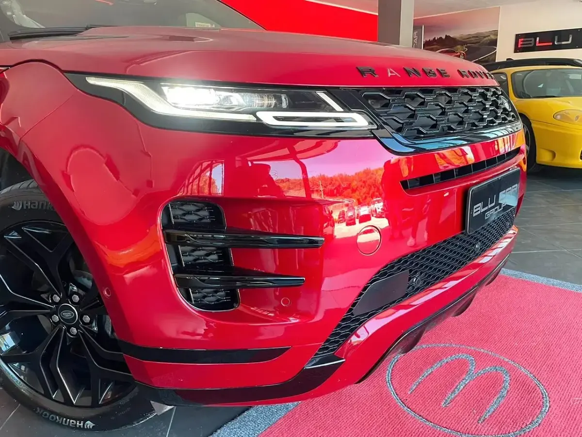 Usata Land Rover Range Rover evoque HSE Dynamic 300 CV (220 kW) 2020 Rosso SUV