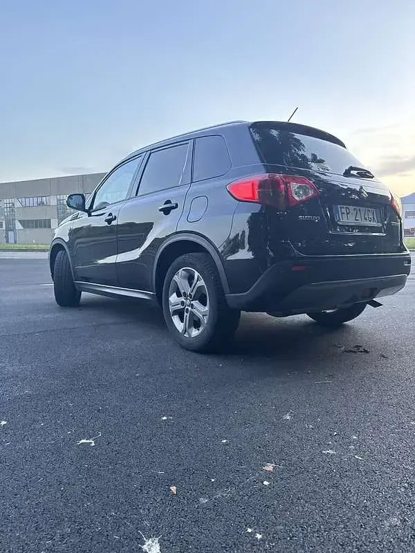 Usata Suzuki Vitara 120 CV (88 kW) 2018 SUV