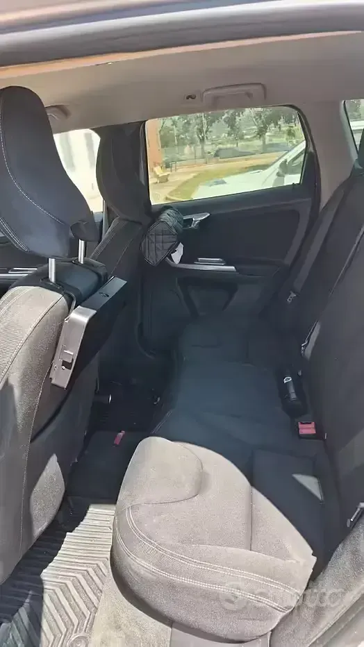 Usata Volvo XC60 150 CV (110 kW) 2015 Grigio SUV